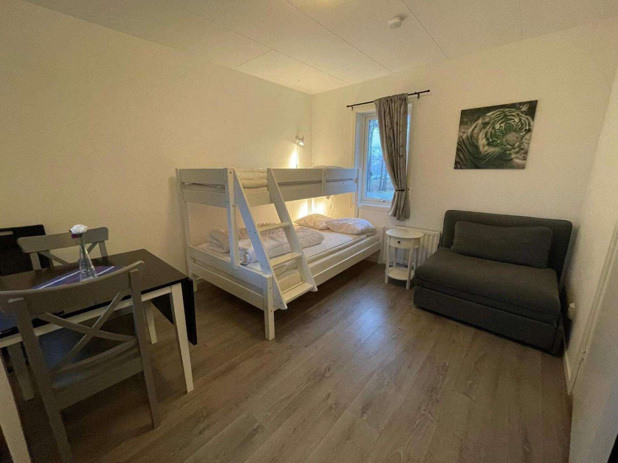 Holiday Home In Stenungsund Стенунгсунд Екстериор снимка